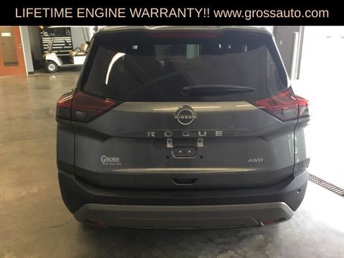 Used 2023 Nissan Rogue S AWD/4WD image 8