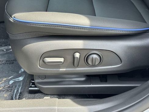 New 2026 Buick Envista Sport Touring FWD image 21
