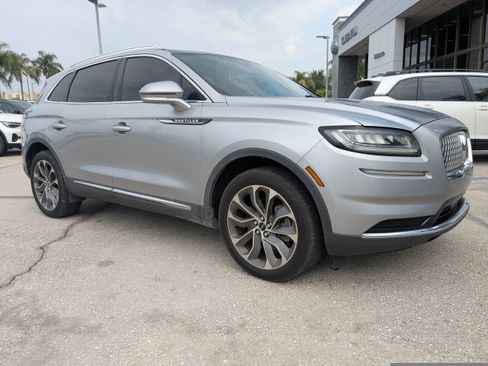 Used 2021 Lincoln Nautilus Reserve w/ Class II Trailer Tow Package FWD image 2