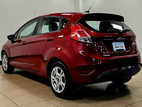 Used 2016 Ford Fiesta SE image 6