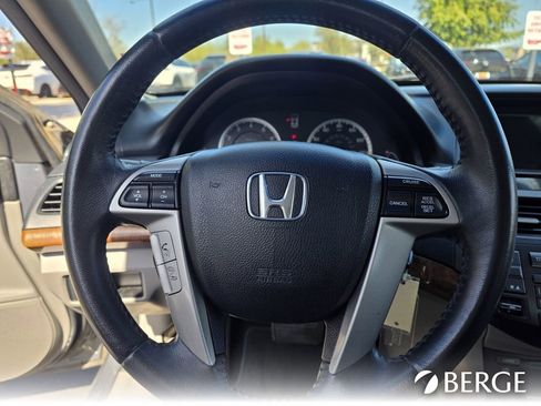 Used 2011 Honda Accord EX-L image 25