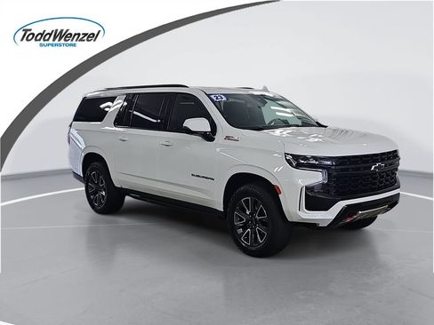 Used 2023 Chevrolet Suburban Z71 w/ Luxury Package AWD/4WD image 1