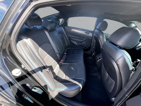 Used 2018 Hyundai Sonata Limited image 29