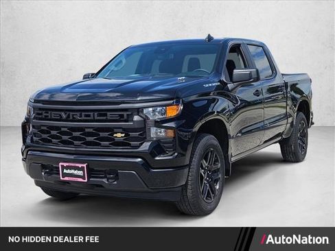 New 2026 Chevrolet Silverado 1500 Custom RWD image 1