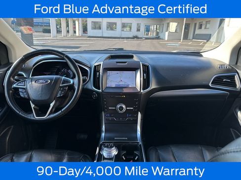 Used 2020 Ford Edge Titanium w/ Equipment Group 301A AWD/4WD image 18