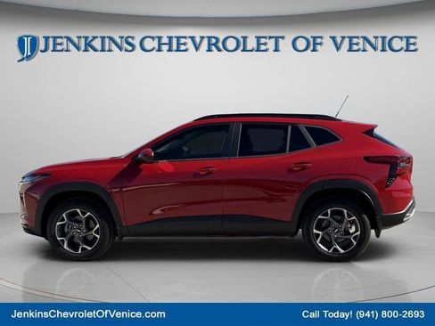 New 2026 Chevrolet Trax LT w/ Driver Confidence Package FWD image 8