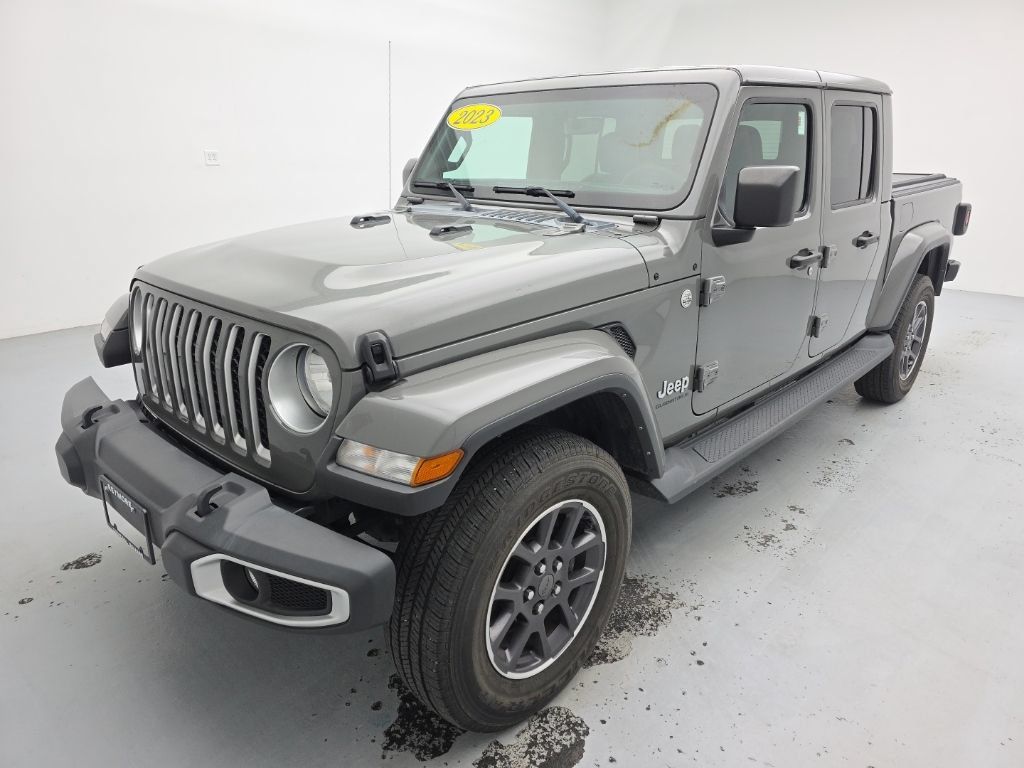 Used 2023 Jeep Gladiator Overland w/ Popular Equipment Package AWD/4WD image 6
