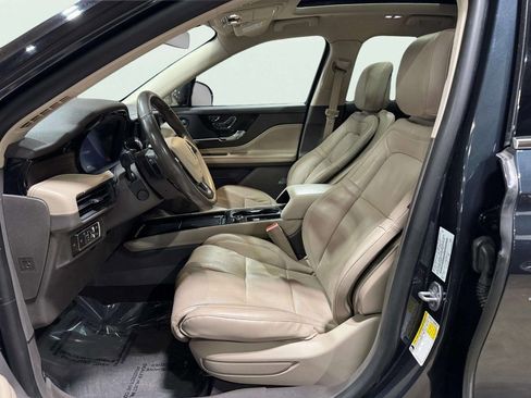 Certified 2022 Lincoln Corsair Reserve w/ Equipment Group 201A image 5