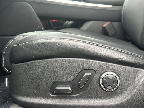 Used 2024 Genesis GV80 2.5T image 34