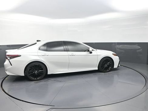 Certified 2022 Toyota Camry XSE w/ Navigation Package FWD image 31