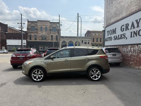 Used 2013 Ford Escape Titanium w/ Parking Technology Pkg FWD image 5
