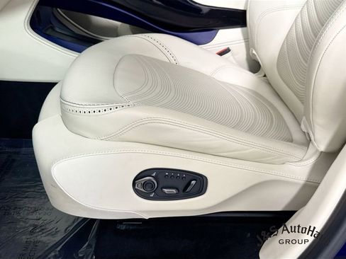 Used 2023 Aston Martin DBX AWD/4WD image 26