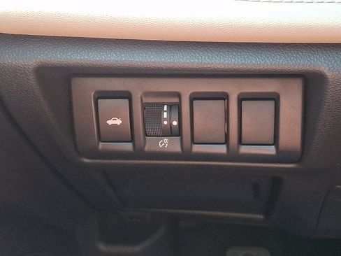Certified 2023 Subaru Legacy Limited AWD/4WD image 25