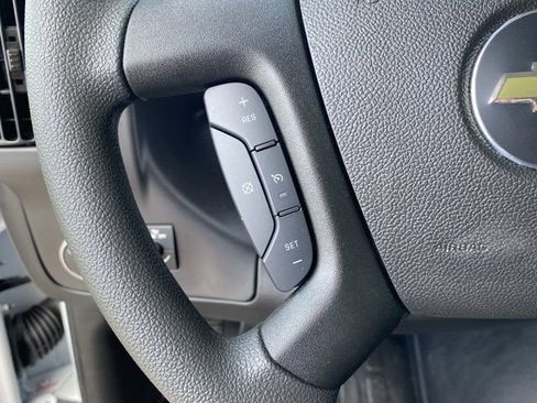 New 2025 Chevrolet Express 2500 w/ Driver Convenience Package image 28