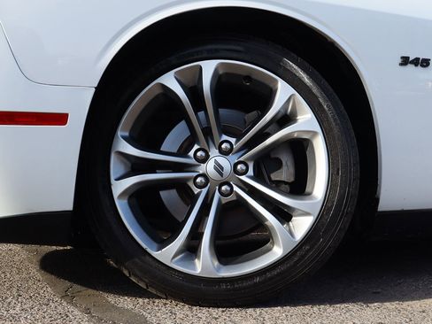 Used 2021 Dodge Challenger R/T image 5