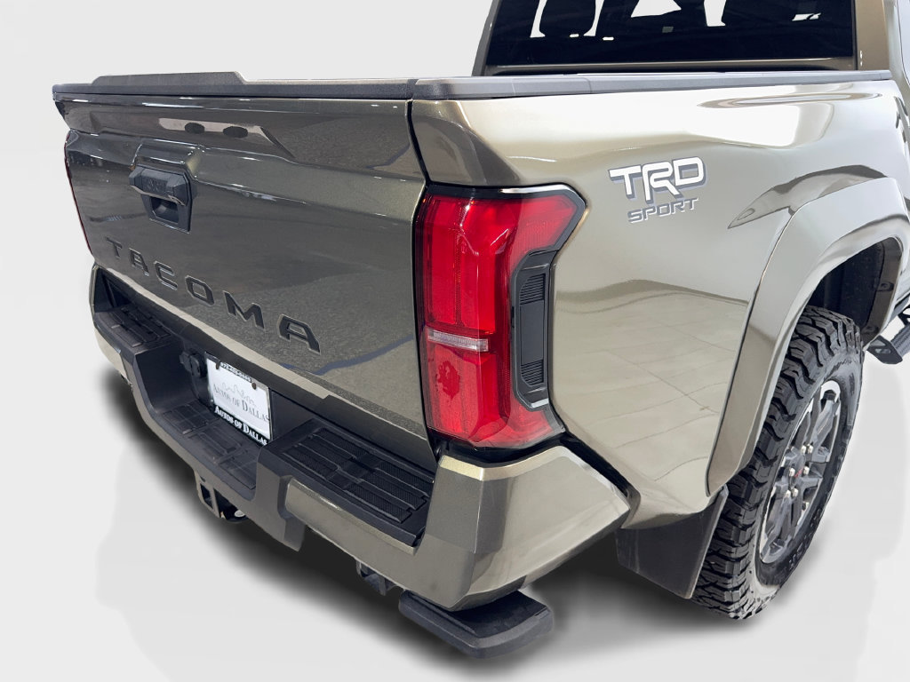 Used 2024 Toyota Tacoma TRD Sport RWD image 18