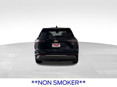 Used 2025 Chevrolet Equinox LT w/ Safety and Technology Package FWD image 6