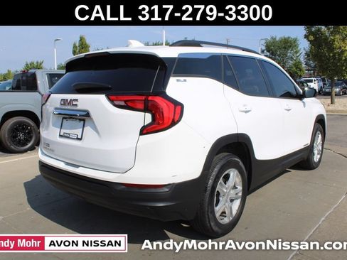 Used 2020 GMC Terrain SLE w/ Driver Convenience Package FWD image 7