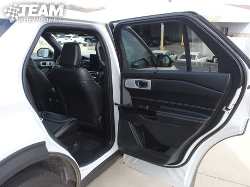 Used 2022 Ford Explorer ST w/ Equipment Group 401A image 25