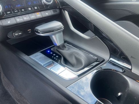 Used 2025 Hyundai Elantra SEL image 41