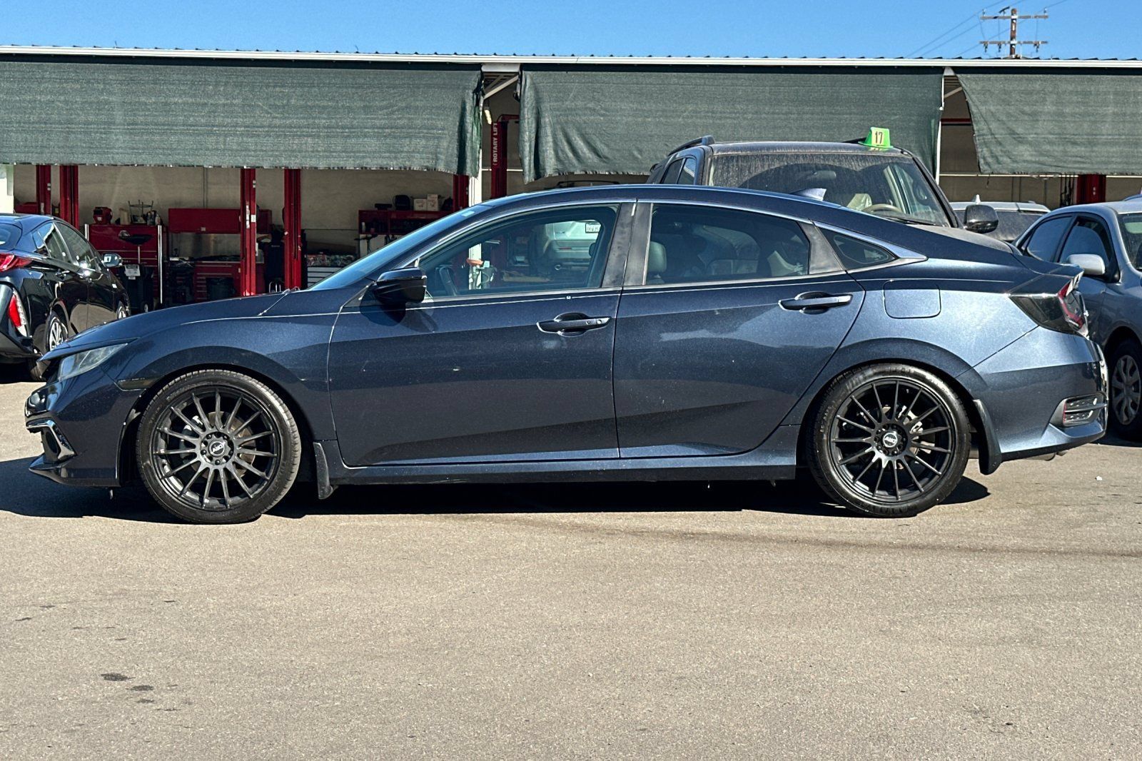 Used 2019 Honda Civic EX-L image 7