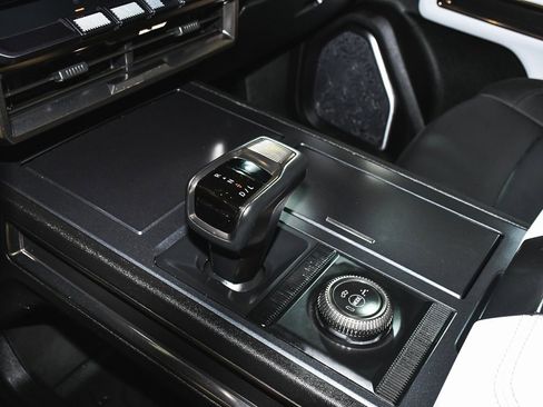 Used 2024 GMC Hummer EV 3X image 40