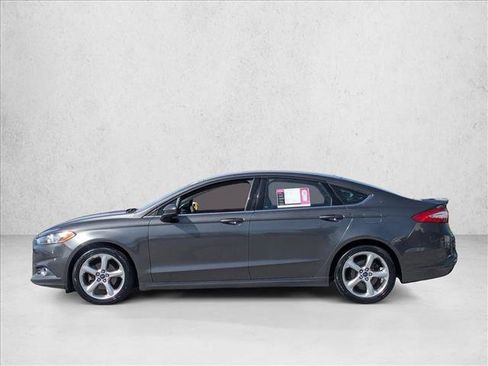 Used 2016 Ford Fusion S w/ Equipment Group 101A image 9