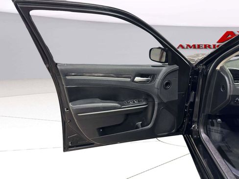 Used 2022 Chrysler 300 Touring w/ Sport Appearance Package RWD image 20