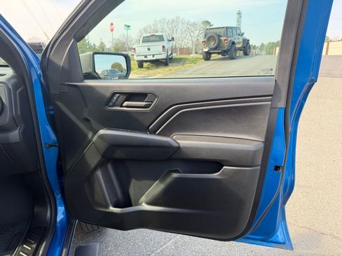 Used 2024 Chevrolet Colorado Trail Boss w/ Advanced Trailering Package image 29