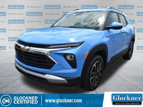 Used 2024 Chevrolet TrailBlazer LT AWD/4WD image 1