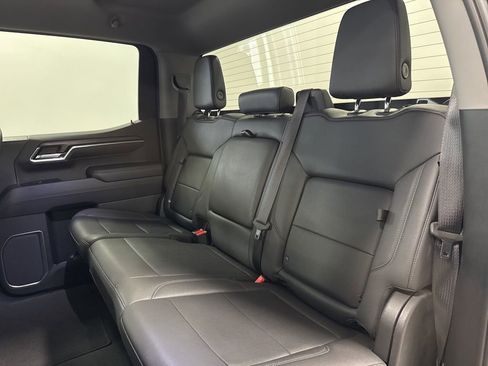 Used 2022 GMC Sierra 1500 SLT w/ SLT Premium Package image 11