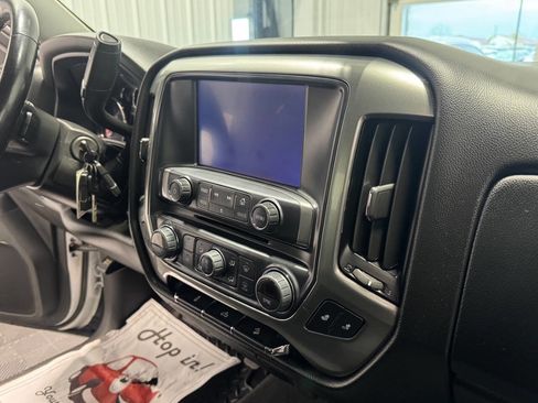 Used 2018 Chevrolet Silverado 1500 LT w/ All Star Edition AWD/4WD image 21
