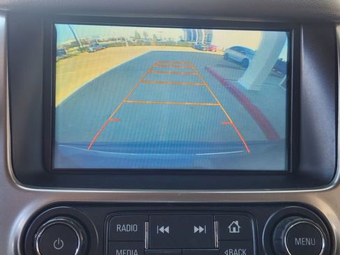 Used 2017 Chevrolet Tahoe LT w/ LT Signature Package image 16