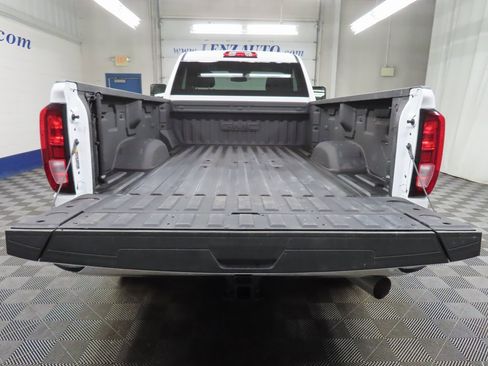 Used 2025 GMC Sierra 2500 SLE image 33