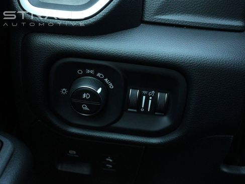 Used 2026 RAM 1500 Big Horn AWD/4WD image 21