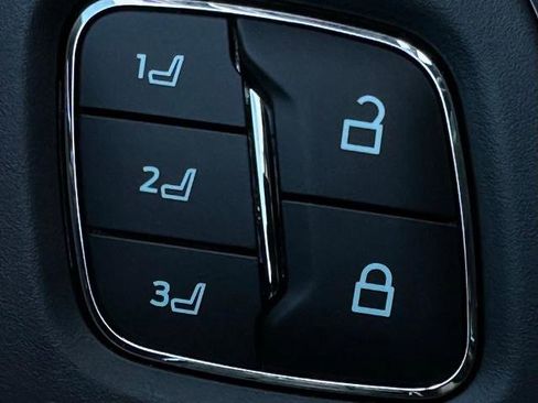 New 2026 Ford F350 Platinum image 24