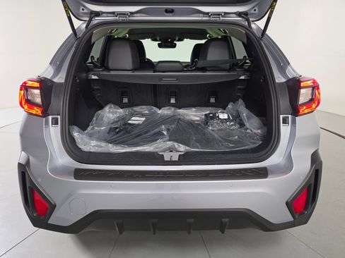 New 2026 Subaru Crosstrek 2.5i Limited AWD/4WD image 17