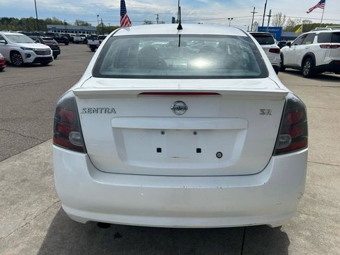 Used 2011 Nissan Sentra 2.0 SR FWD image 6