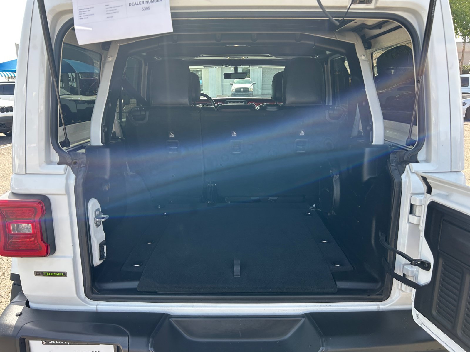 Used 2020 Jeep Wrangler Unlimited Rubicon AWD/4WD image 32