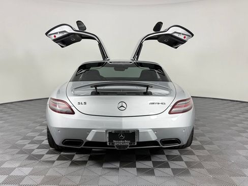 Used 2011 Mercedes-Benz SLS AMG Coupe image 12