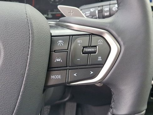 Used 2025 Lexus RX 350 Premium image 23