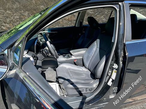 Used 2022 Subaru Legacy Limited AWD/4WD image 22