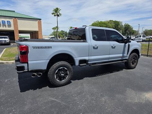 Used 2025 Ford F250 Lariat w/ Lariat Ultimate Package image 5