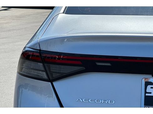 Used 2024 Honda Accord LX image 41
