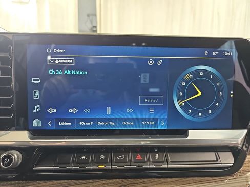 Certified 2023 Chevrolet Silverado 1500 LT image 26