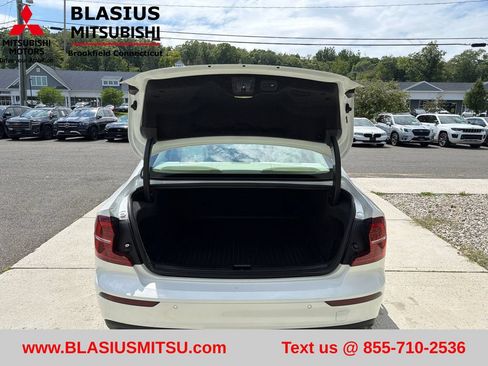 Used 2019 Volvo S60 T5 Momentum w/ Multimedia Package FWD image 62