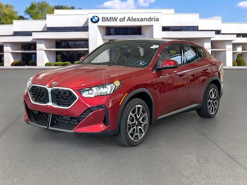New 2026 BMW X2 xDrive28i w/ Convenience Package AWD/4WD image 1
