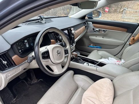 Used 2017 Volvo S90 T6 Inscription w/ Vision Package image 7