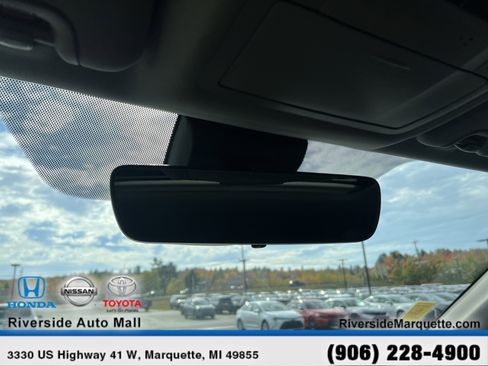 Used 2019 Toyota Highlander AWD V6 image 19