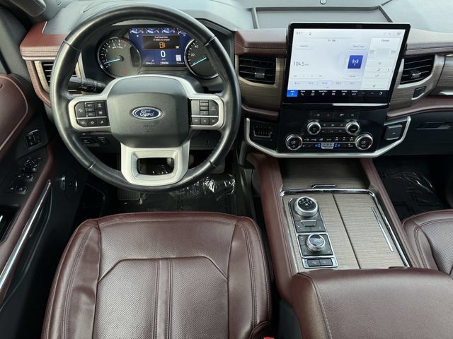Used 2024 Ford Expedition Max Limited AWD/4WD image 13